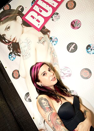 Joanna Angel