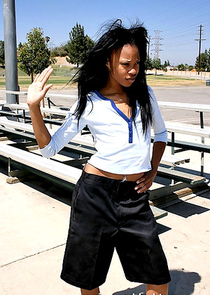 Pimpmyblackteen Model