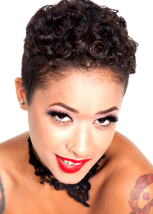 Skin Diamond